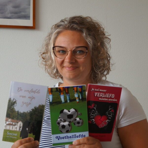Combipakket: Je zal maar VERLIEFD moeten worden, Voetballiefde en  De verloofde van mijn zusje